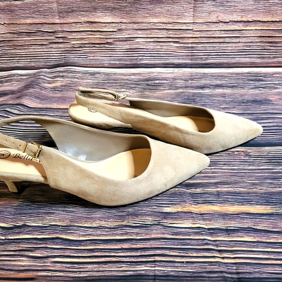 Bella-Vita Pointed Tan Heels Womens Scarlett Slingback Pumps Sz 10 - Picture 1 of 4